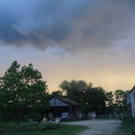 Chambre A La Ferme Chez L'Habitant Besson Екстер'єр фото